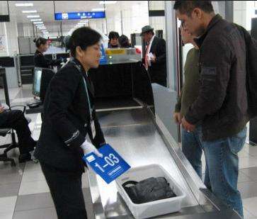 靠譜安檢機值守，讓人們高峰也從容